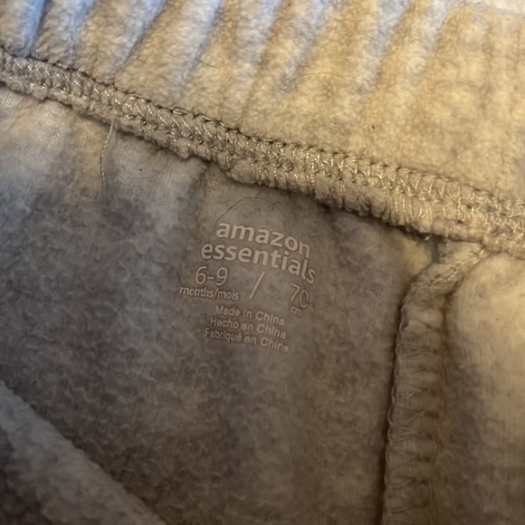 (3 for $10) Amazon basics sweats - Picture 4 of 4